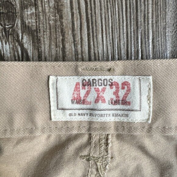 2/$18 SALE!‎ Old Navy Cargo Pants Mens 42x32 Tan Khaki Loose Utility Grunge - Picture 4 of 9